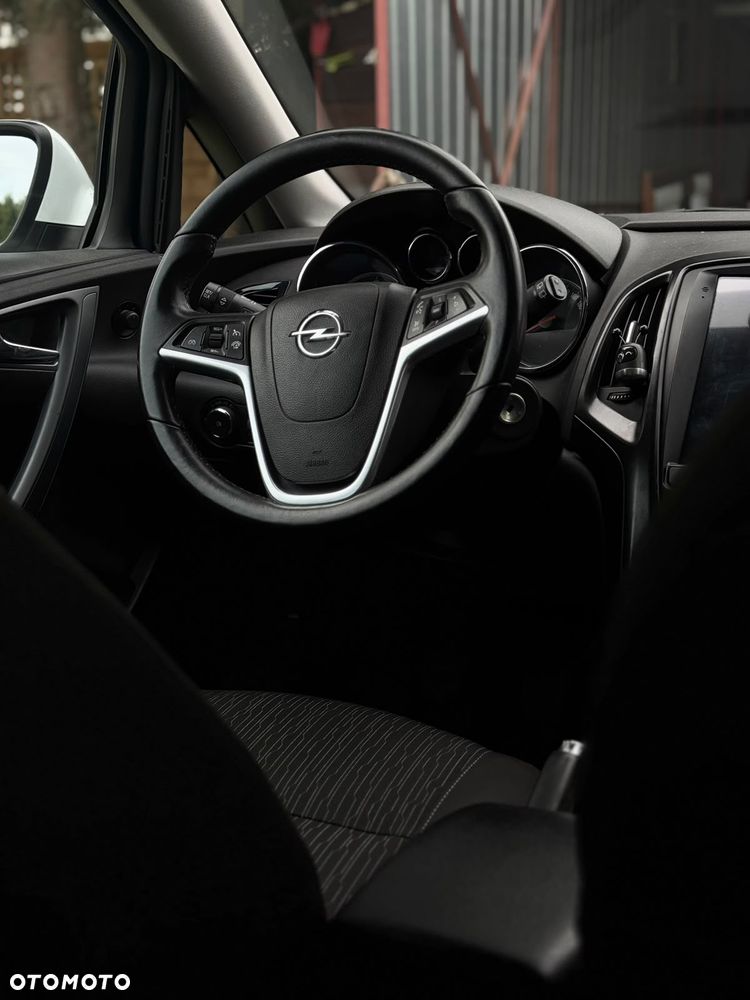 Opel Astra 1.6 - 8