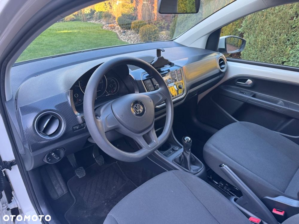 Volkswagen up! 1.0 move - 17