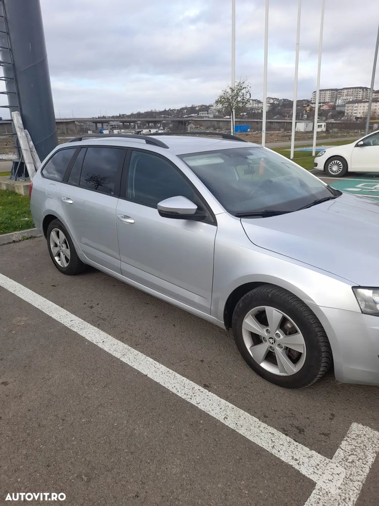 Skoda Octavia Combi 1.6 TDI Classic - 4