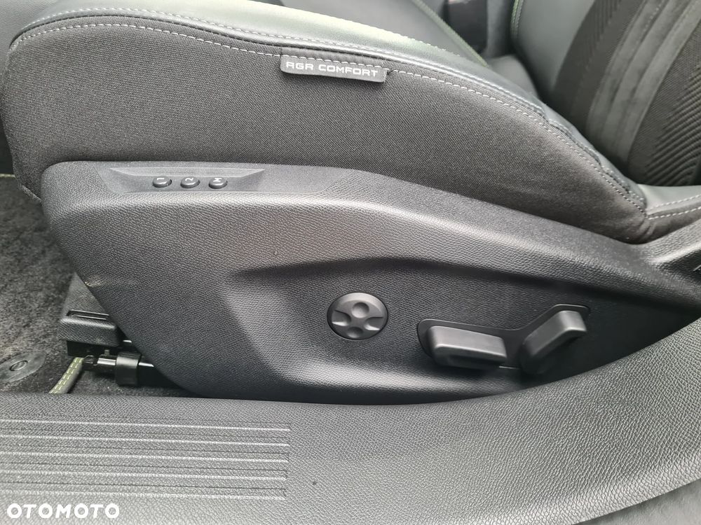 Peugeot 308 1.2 PureTech GT S&S EAT8 - 20