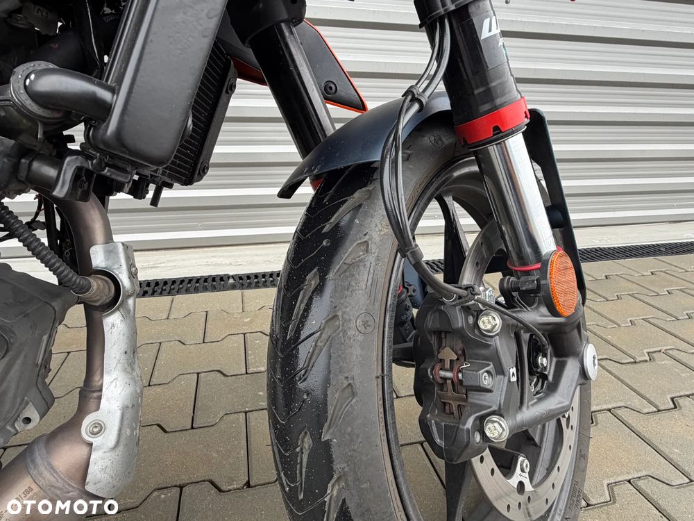 KTM Duke - 4