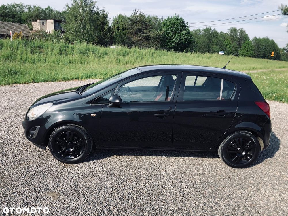Opel Corsa 1.2 16V Cosmo - 23