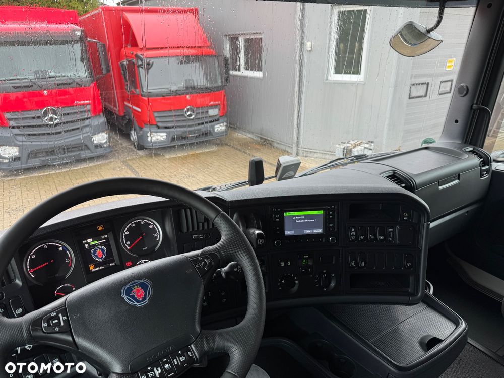 Scania R 450 KONTENER / IZOTERMA 7.45m - WINDA - 30