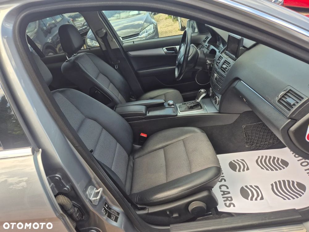 Mercedes-Benz Klasa C 200 (BlueEFFICIENCY) 7G-TRONIC Avantgarde - 18
