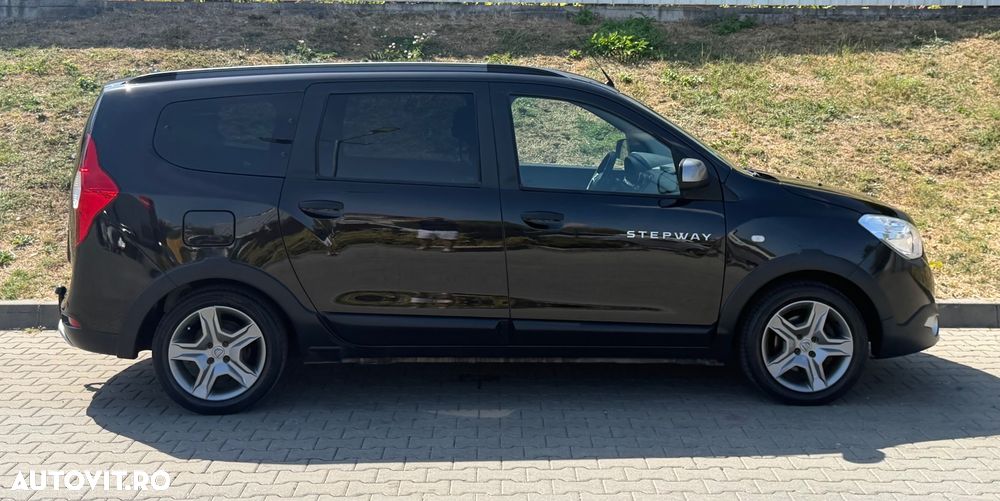 Dacia Lodgy 1.5 Blue dCi Stepway - 17