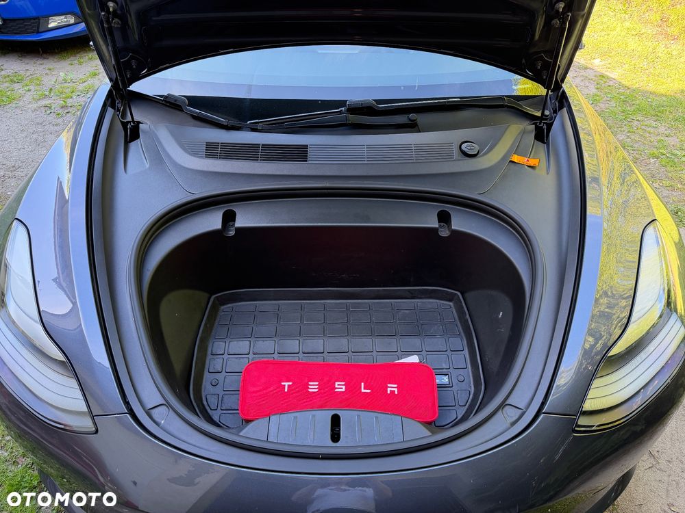 Tesla Model 3 Standard Range Plus - 26