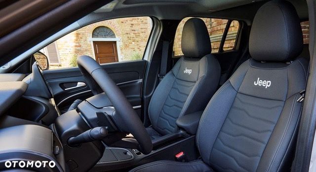 Jeep Avenger 1.2 T3 mHEV Summit FWD eDCT6 - 4