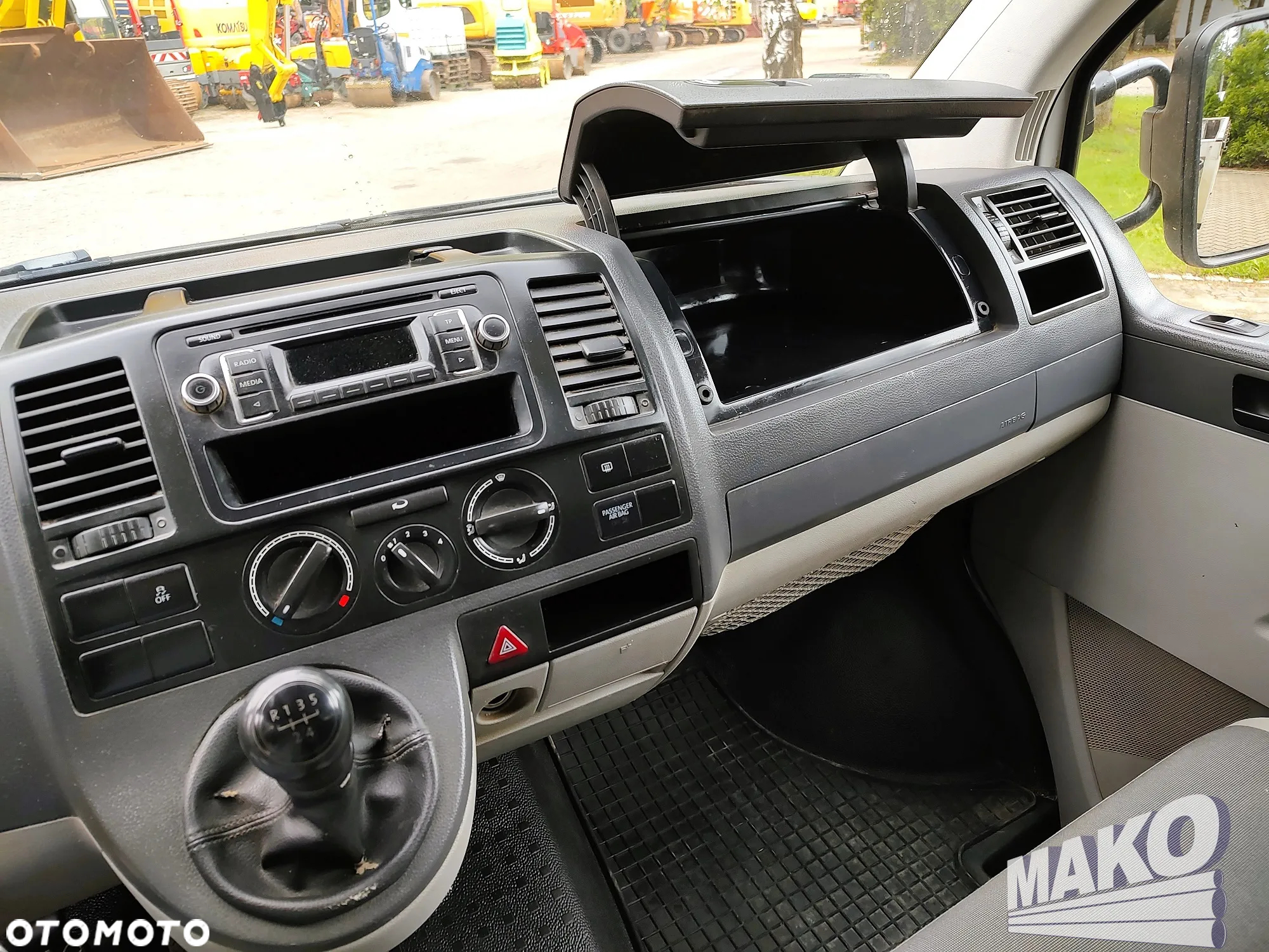 Volkswagen Transporter T5 - 15