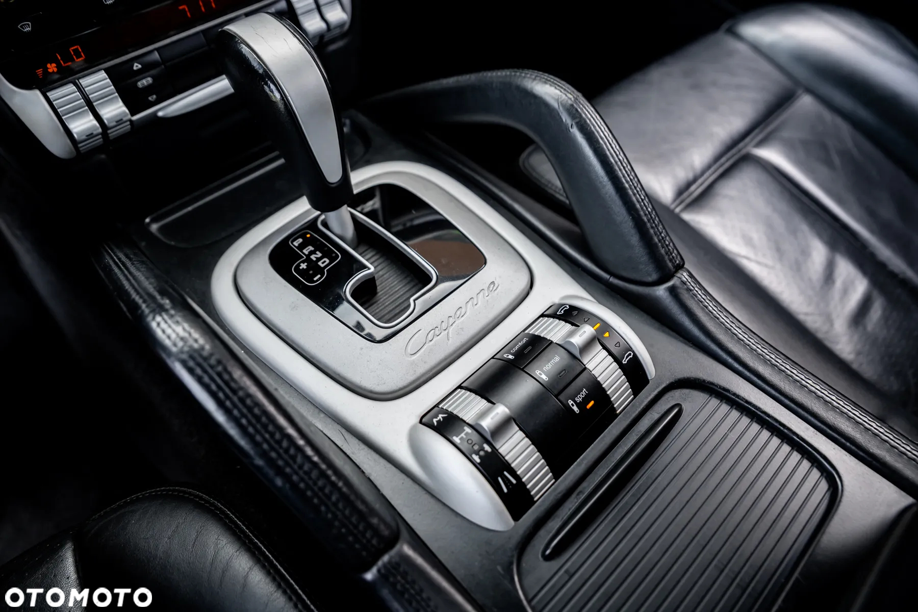 Porsche Cayenne S Tiptronic - 30