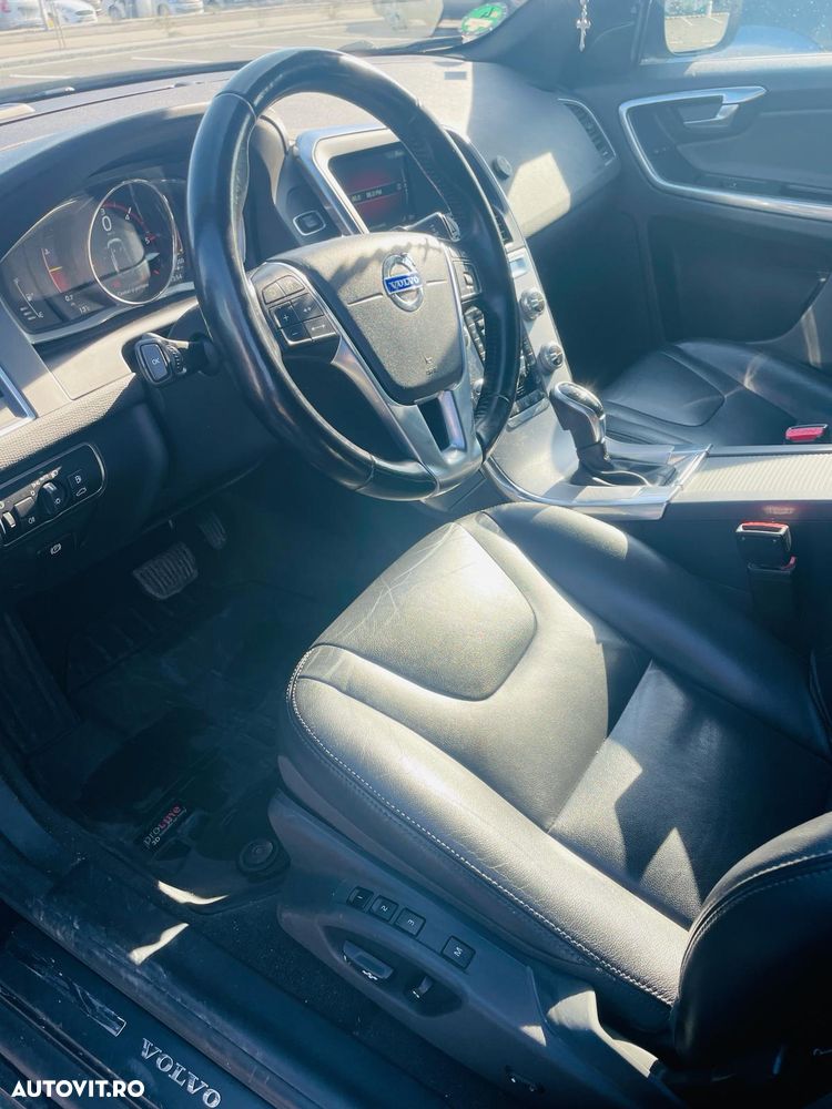 Volvo XC 60 D5 AWD Geartronic Linje Inscription - 11