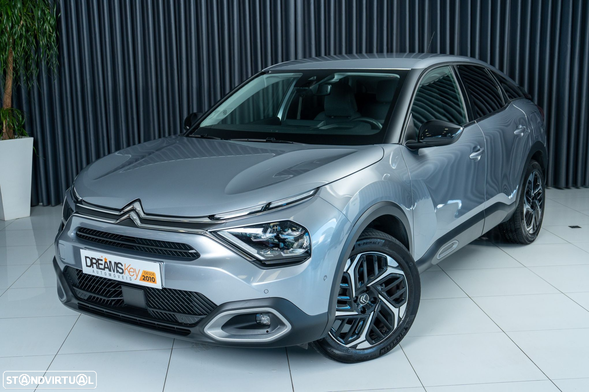 Citroën C4 1.2 PureTech Shine - 16