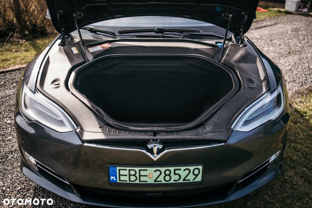 Tesla Model S Long Range Plus - 15