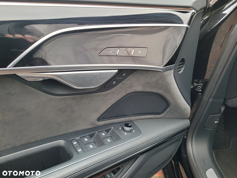 Audi A8 50 TDI quattro tiptronic - 11
