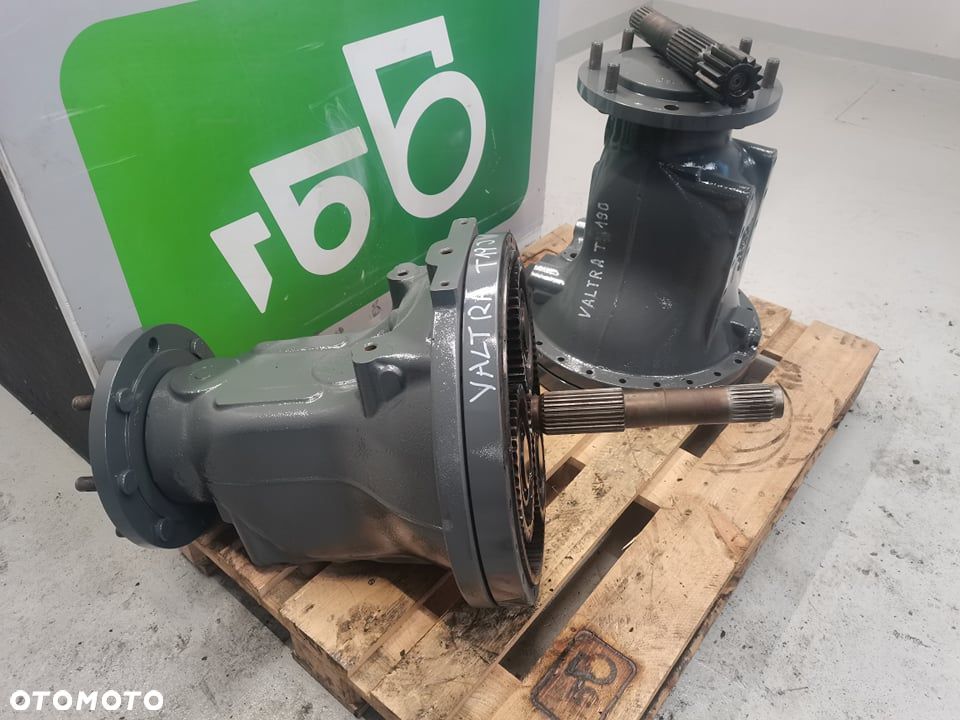 Układ planetarny Valtra T 213 {TB0783B tył} - 7