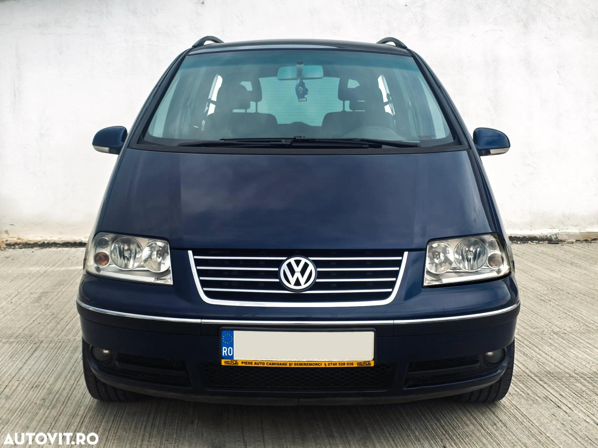 Volkswagen Sharan 1.9 TDI Family - 3
