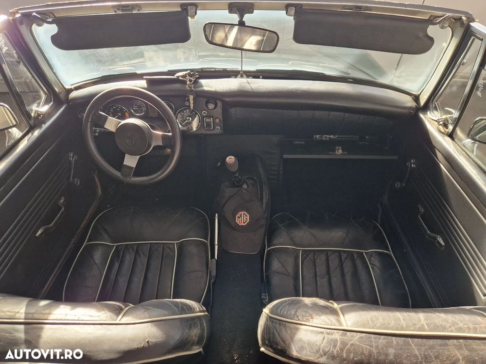 MG Midget - 5