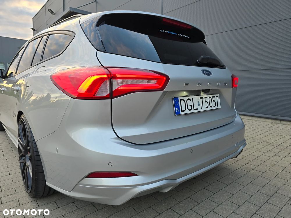 Ford Focus 2.0 EcoBlue ST-Line - 17