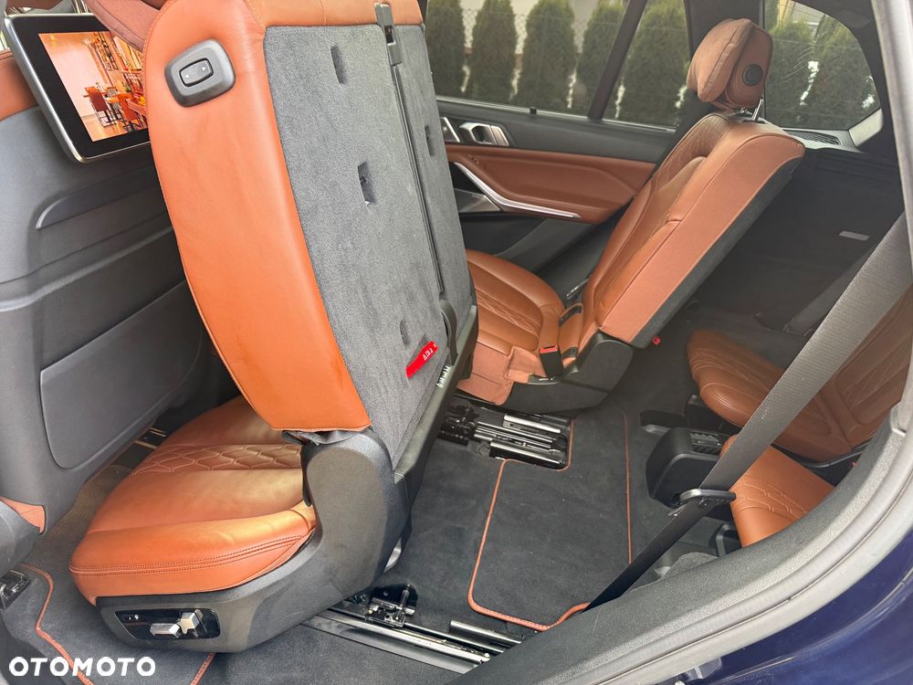 BMW X5 xDrive40d mHEV - 16