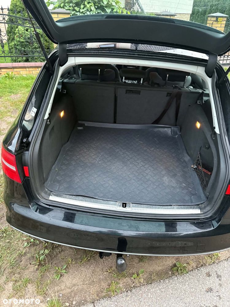 Audi A4 Avant 2.0 TDI S tronic - 9