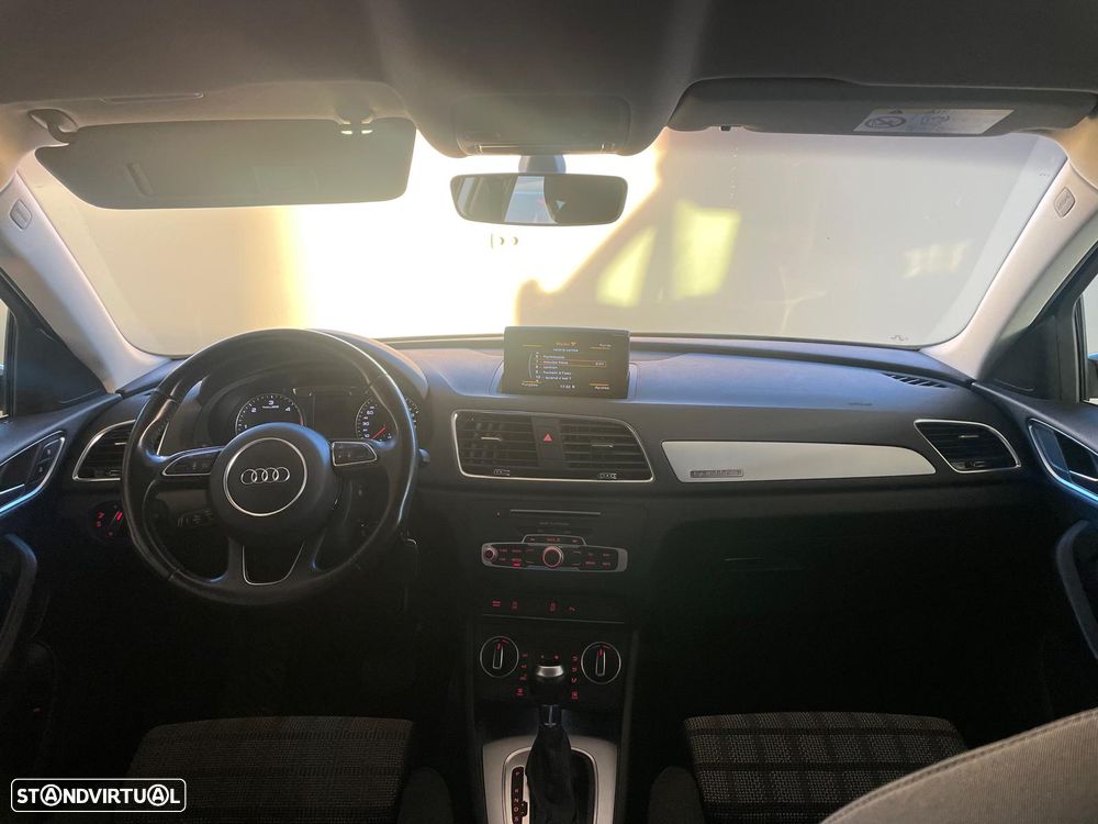 Audi Q3 2.0 TDI quattro S-line S tronic - 11