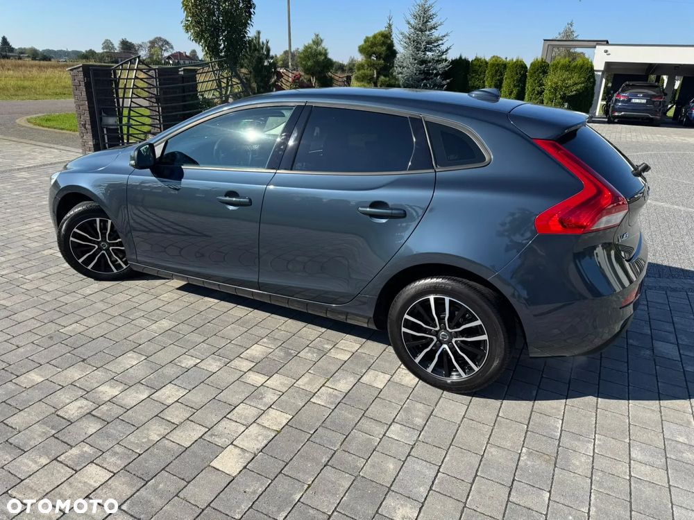 Volvo V40 - 11