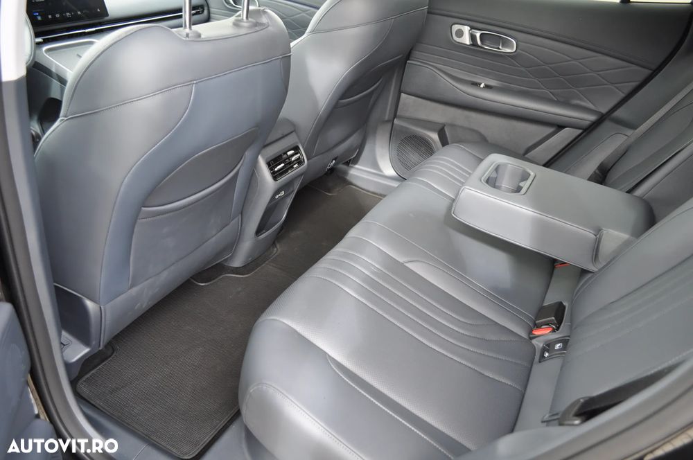 Geely Starray EM-i 1.5 1DHT PHEV Max - 18