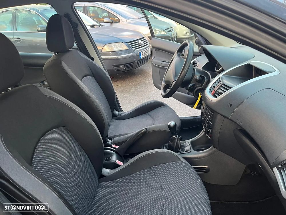 Peugeot 206+ 1.1 Urban - 8