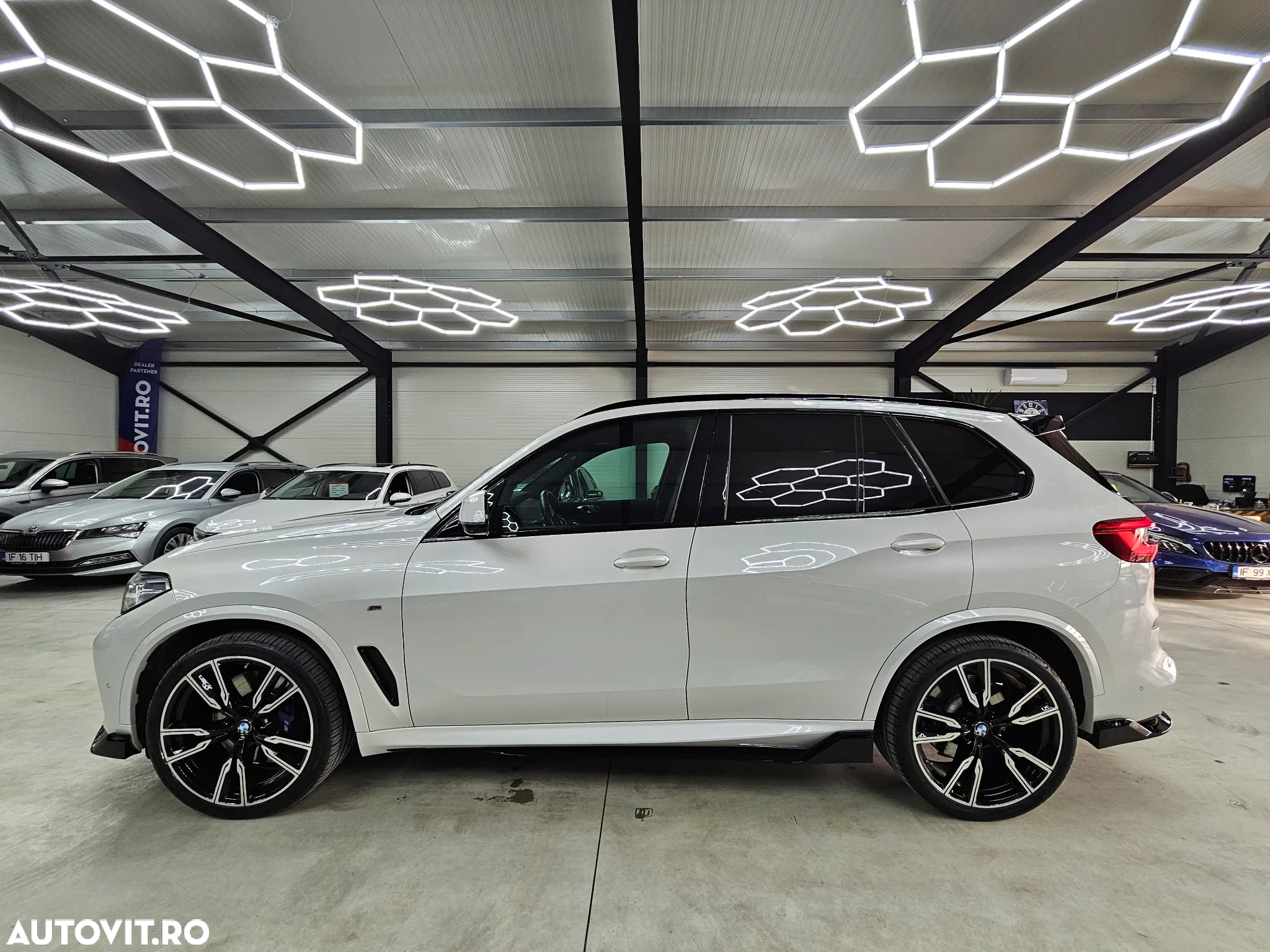 BMW X5 M M50i - 7