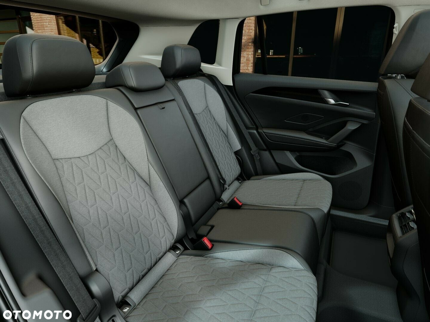 Volkswagen Tiguan - 12