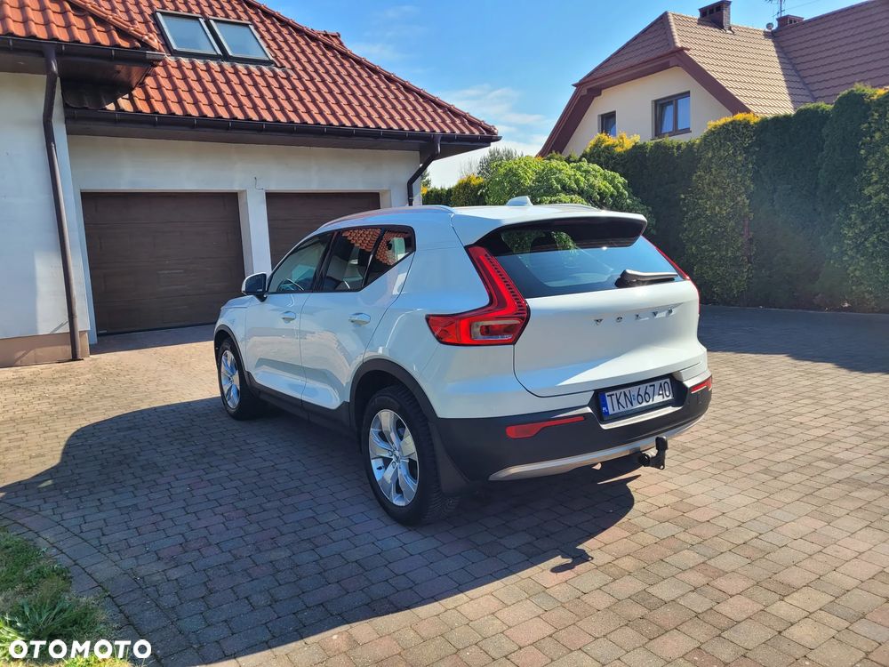 Volvo XC 40 T2 Momentum - 5