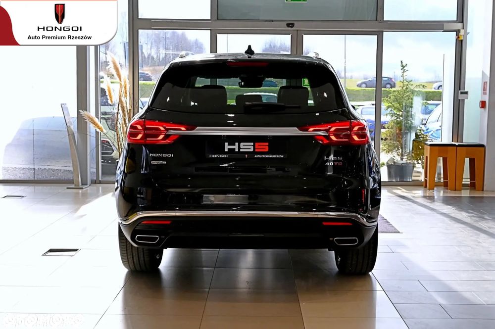 Hongqi HS5 - 19