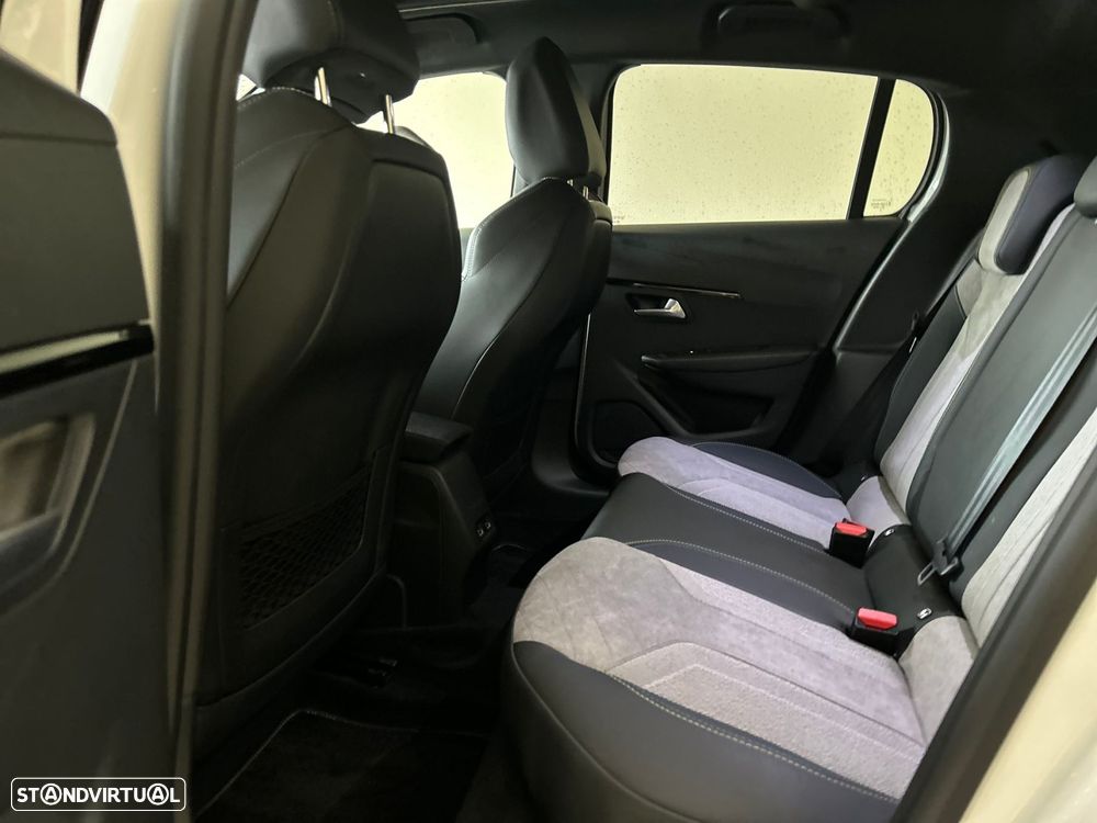 Peugeot e-208 50 kWh GT Pack - 30