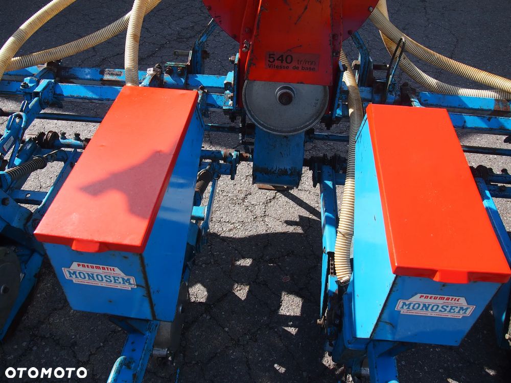 Siewnik Monosem do kukurydzy ,buraków i słonecznika - 8