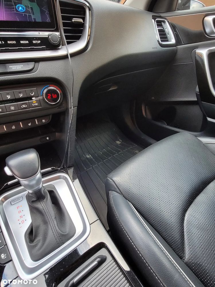 Kia XCeed - 7