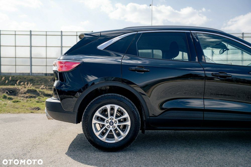 Ford Kuga - 8