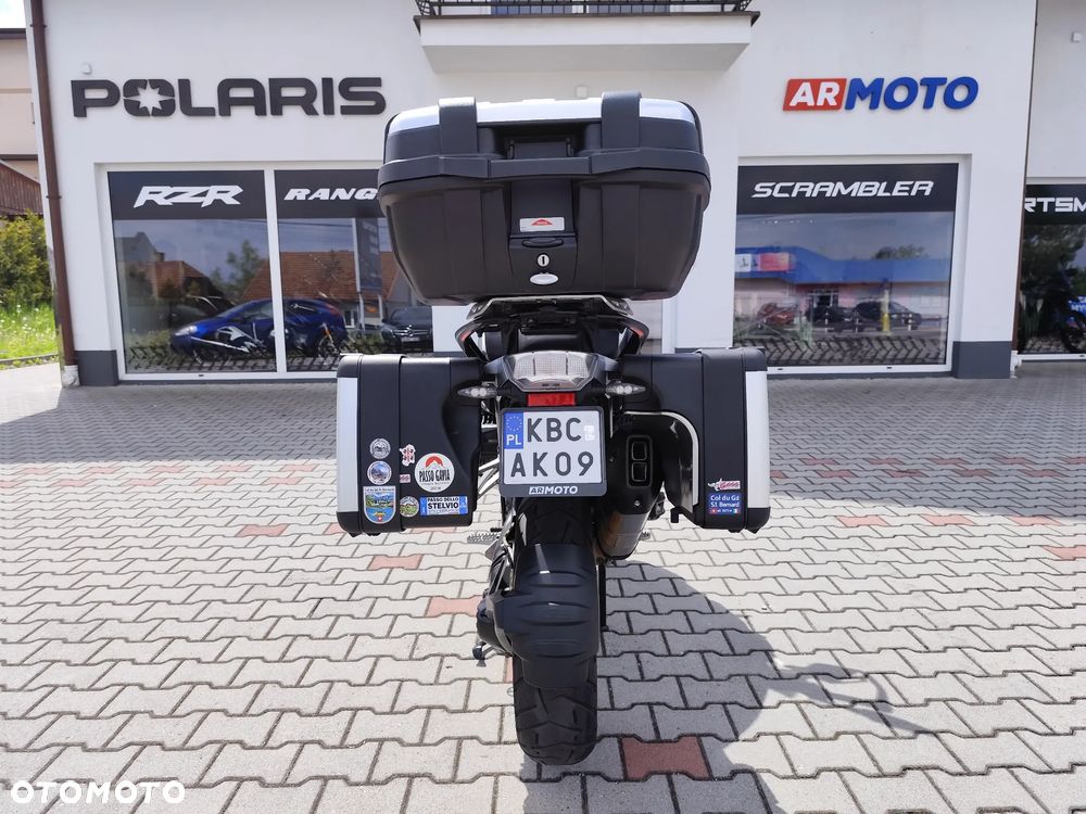 BMW R - 6