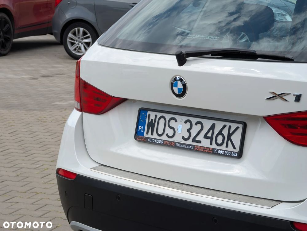 BMW X1 sDrive18d Sport Line - 16