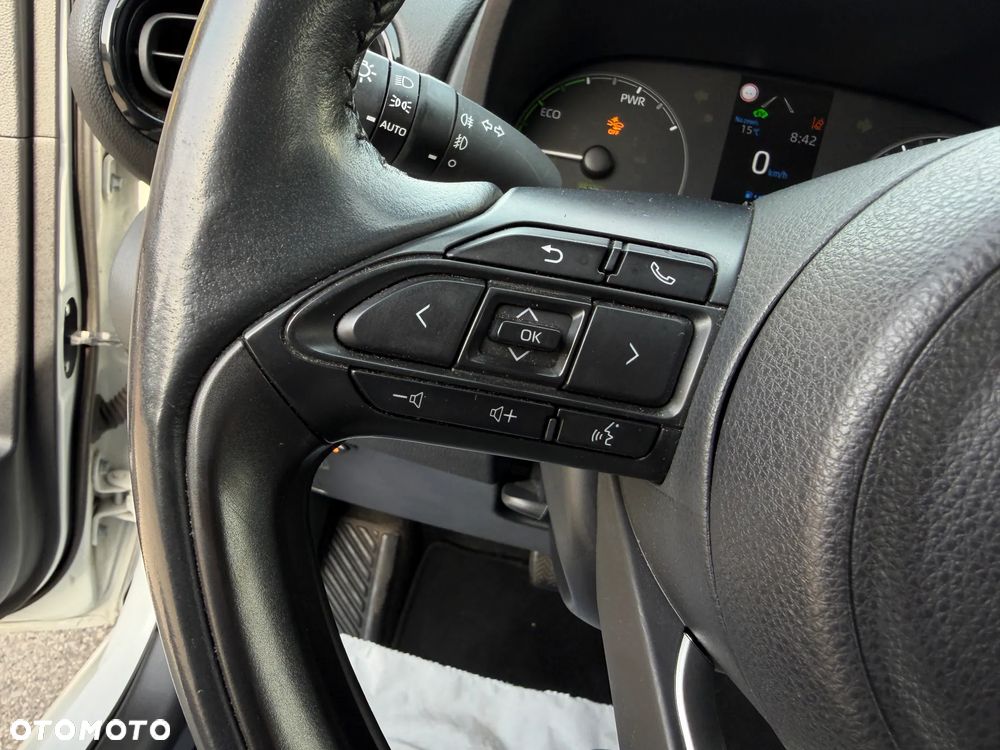 Toyota Yaris Hybrid 1.5 Comfort - 25