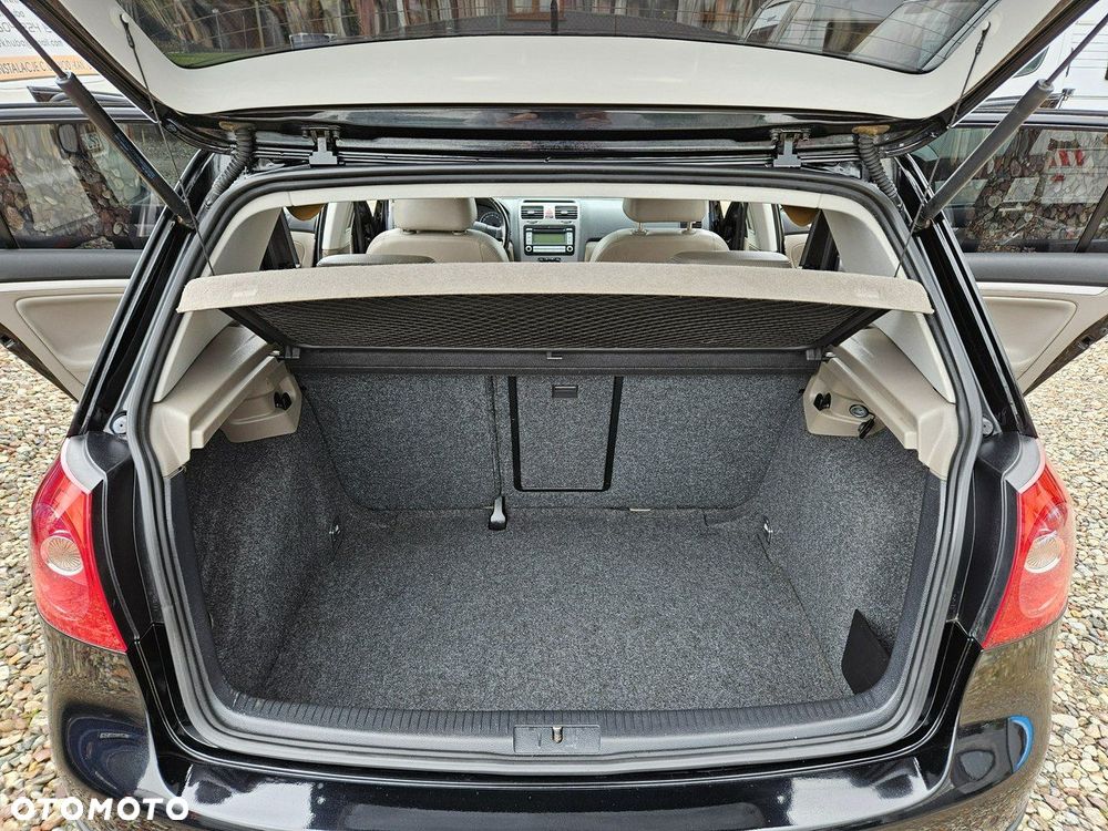 Volkswagen Golf - 19