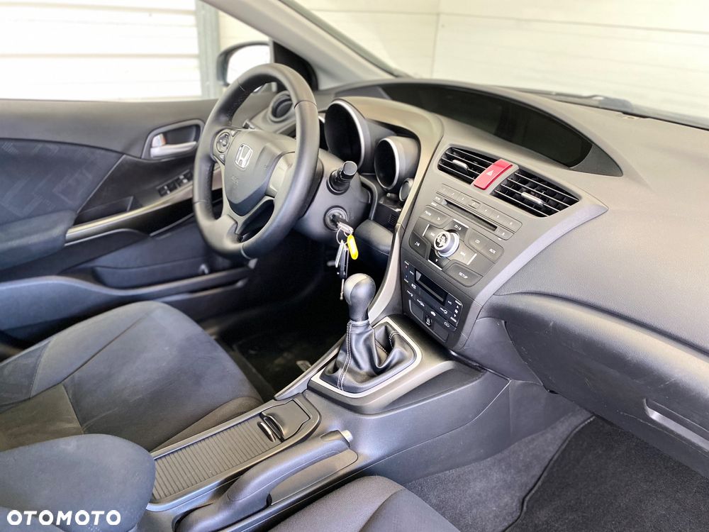 Honda Civic 1.4 Comfort - 12