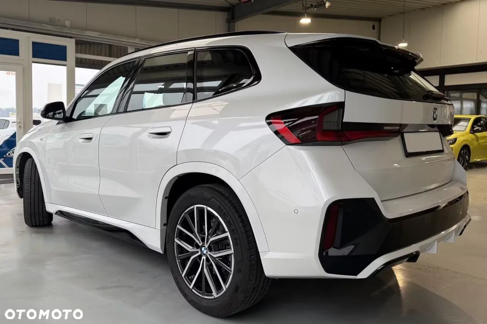 BMW X1 sDrive20i mHEV M Sport sport - 3