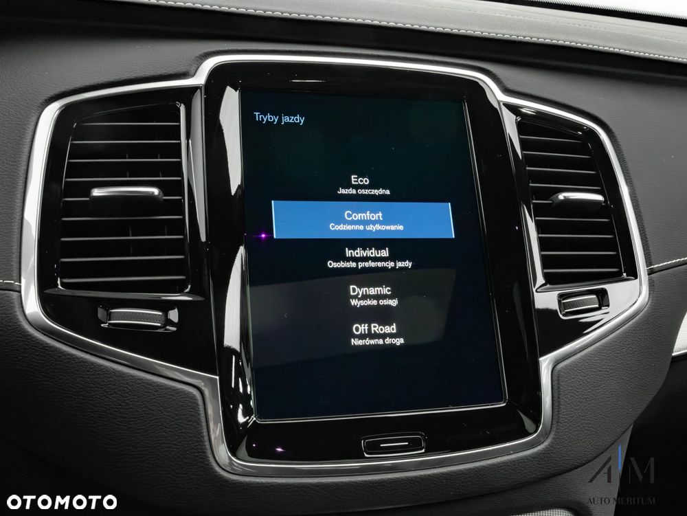 Volvo XC 90 B5 D AWD Ultimate Dark - 17