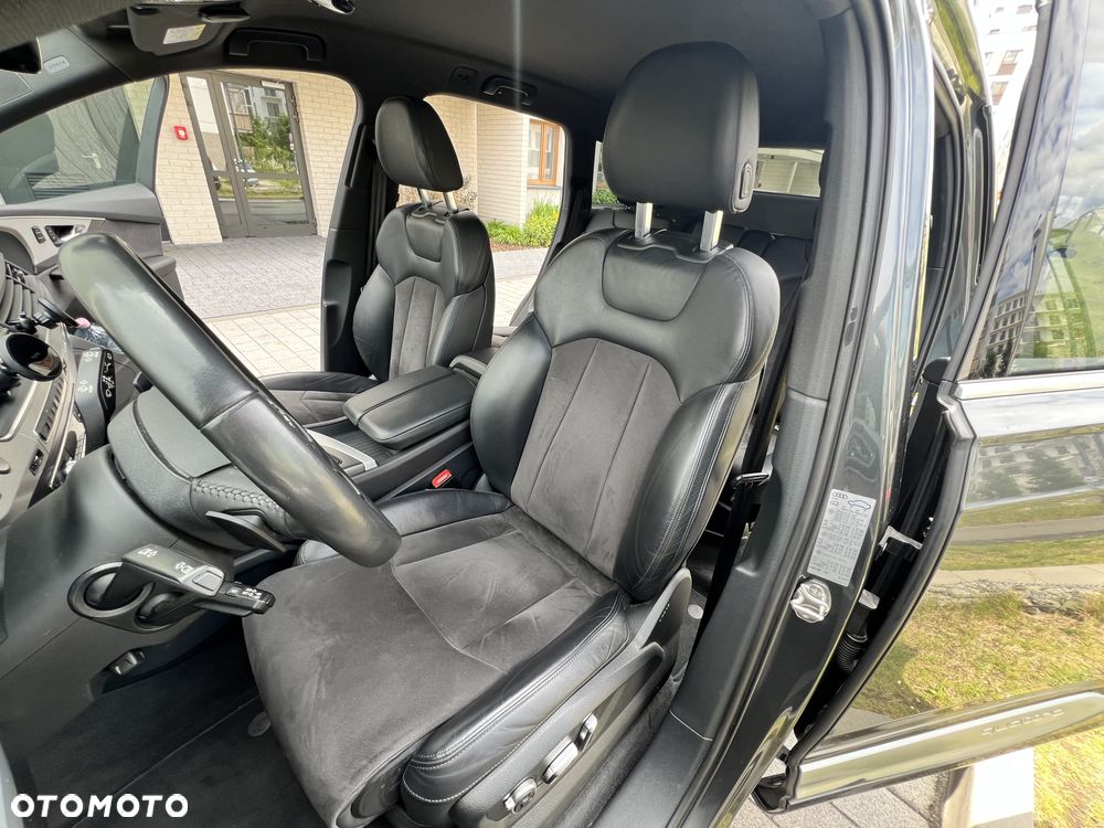 Audi Q7 50 TDI mHEV Quattro S Line Tiptr - 13