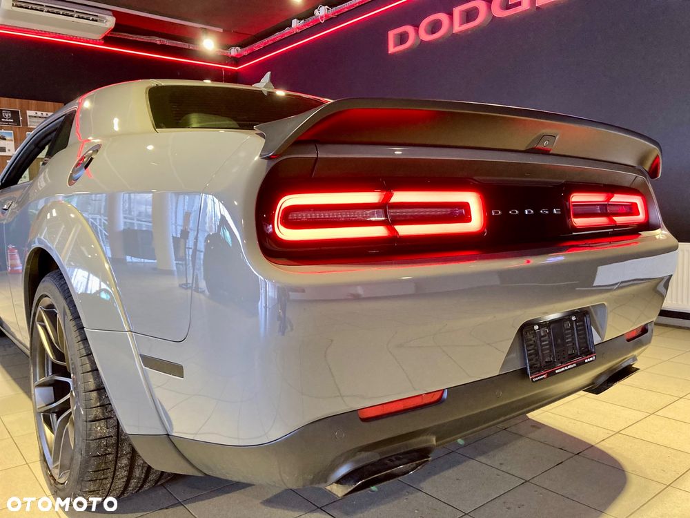 Dodge Challenger 6.2 Hellcat Widebody - 14