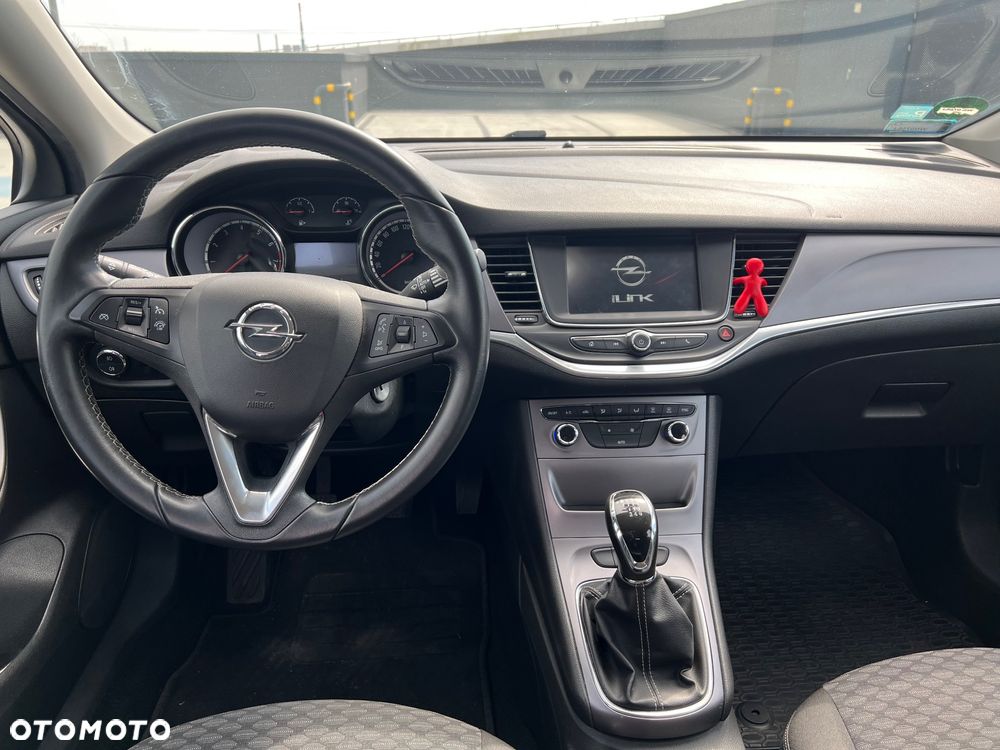 Opel Astra 1.4 T Enjoy - 11