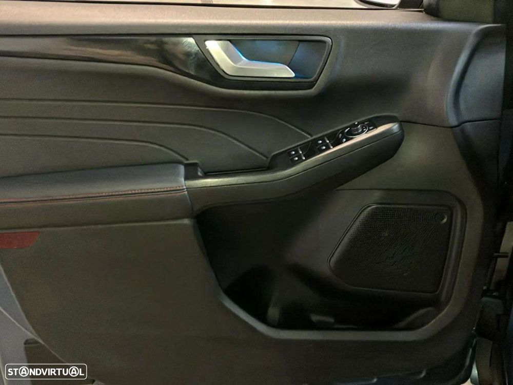 Ford Kuga 1.5 EcoBoost ST-Line X - 22