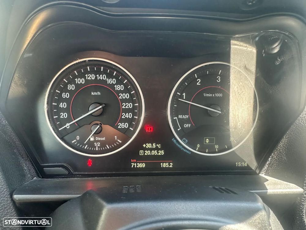 BMW 220 d Cabrio Pack M - 11