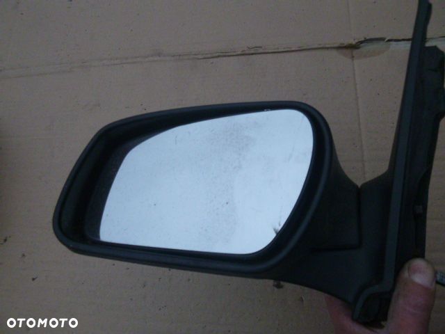 LUSTERKO LEWE ELEKTRYCZNE FORD FOCUS MK2 04-07 KOLOR F3 5 PINÓW - 6