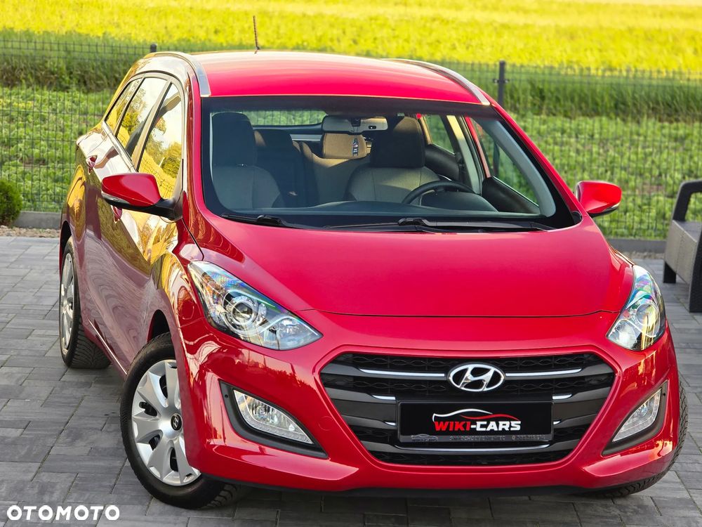 Hyundai i30 blue 1.6 GDI Passion - 11