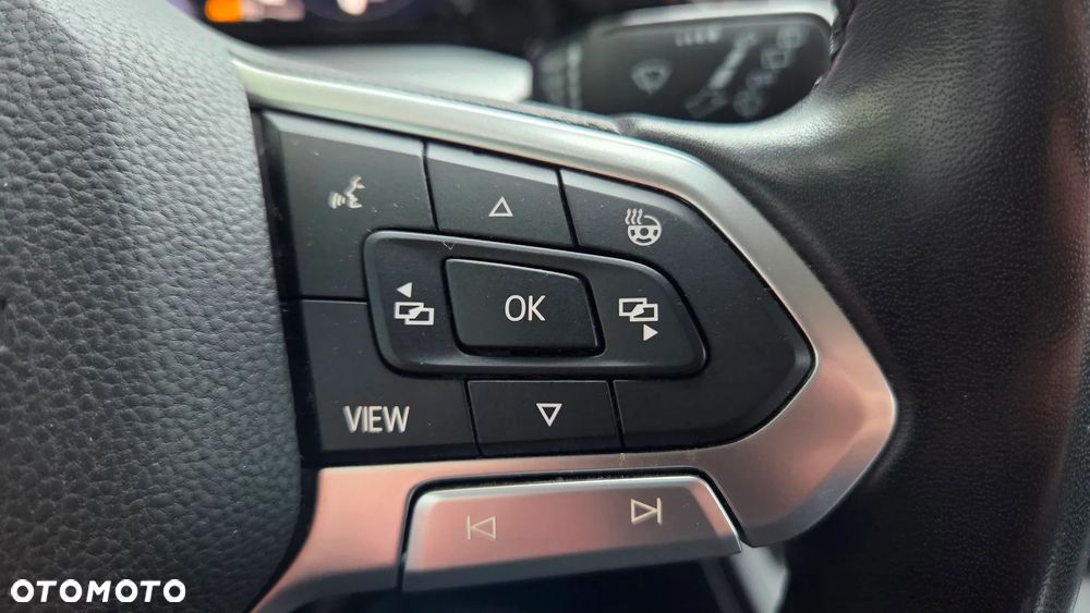 Volkswagen Golf Variant 2.0 TDI Life - 21